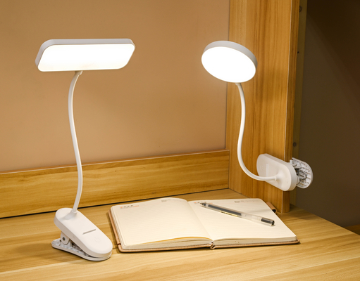โคมไฟโต๊ะ LED ที่ใช้ไฟฟ้าทันสมัยควบคุมด้วยการสัมผัส / โคมไฟโต๊ะที่มีการปรับความสว่าง 3 ระดับ