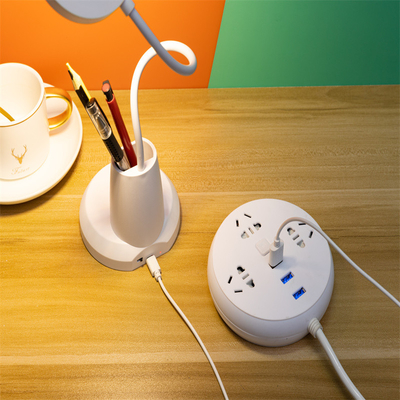 โคมไฟโต๊ะ LED ที่ทันสมัยที่มีอุณหภูมิสีปรับได้ สําหรับการส่องแสงภายใน
