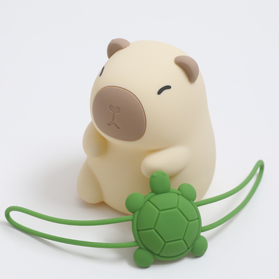 สัญลักษณ์ที่กําหนดเอง Capybara เด็กของขวัญ ห้องนอน นอน น่ารัก โคมไฟนุ่ม สีสับ Dog สีซิลิโคน ไฟกลางคืน