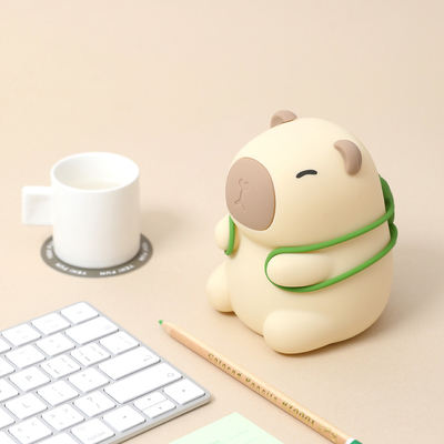 โปรแกรมดีไซน์ที่น่ารักซิลิโคนอ่อน Capybara ไฟกลางคืนสําหรับห้องนอนของเด็ก