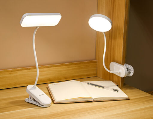 LED Plug Small Portable Light USB Intelligent 800mA Table Lamp Anti-glare โรงไฟช่อยืดหยุ่นสําหรับการเรียนรู้