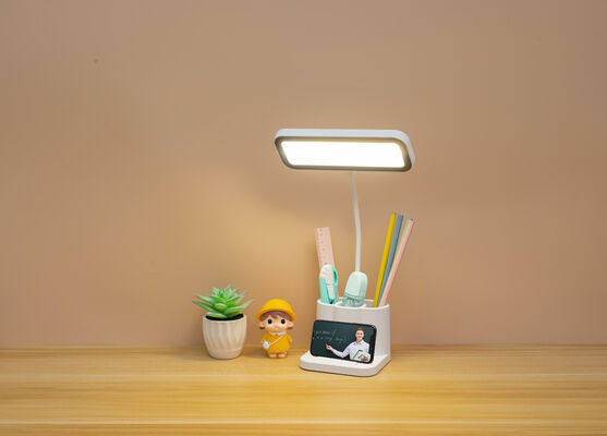 โคมไฟตั้งโต๊ะ LED สไตล์นอร์ดิก พร้อมปลั๊ก USB ดีไซน์ทันสมัย โคมไฟอ่านหนังสือสำหรับกลางคืน เหมาะสำหรับอ่านหนังสือที่บ้าน ของขวัญพิเศษ โคมไฟตั้งโต๊ะ ที่วางปากกา