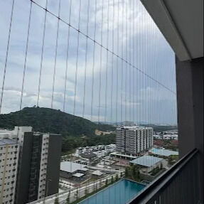 Balcony Invisible Grille โครงการแก้ไขความปลอดภัยด้วยเครือข่ายโปร่งใส ที่รวมกันความทนทานและความสวยงามสําหรับอาคารที่ทันสมัย