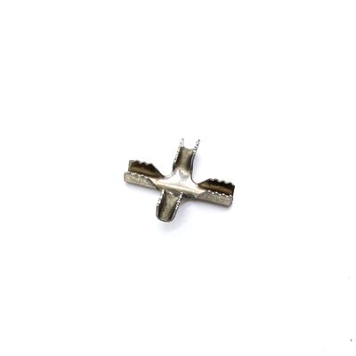 Suitable For Indoor And Outdoor Grilling Invisible Grill Accessories Clip Crossing