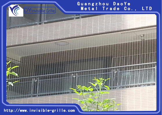 ปกป้องสัตว์เลี้ยงเด็กให้เพลิดเพลินกับทัศนียภาพของเมืองริมทะเลหุบเขาระเบียงตะแกรงที่มองไม่เห็น