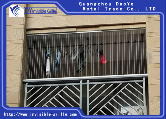 ตะแกรงนิรภัยที่มองไม่เห็น 7X7 สแตนเลสสตีลลวดสลิงป้องกัน Windowns