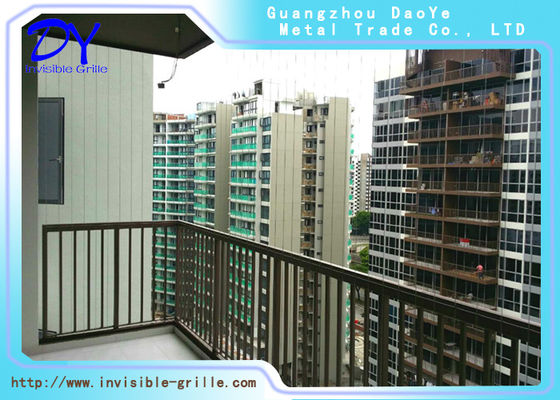 สายเคเบิลสเตนเลสป้องกันสนิมตะแกรงย่างที่มองไม่เห็นเพื่อความปลอดภัยของเด็ก